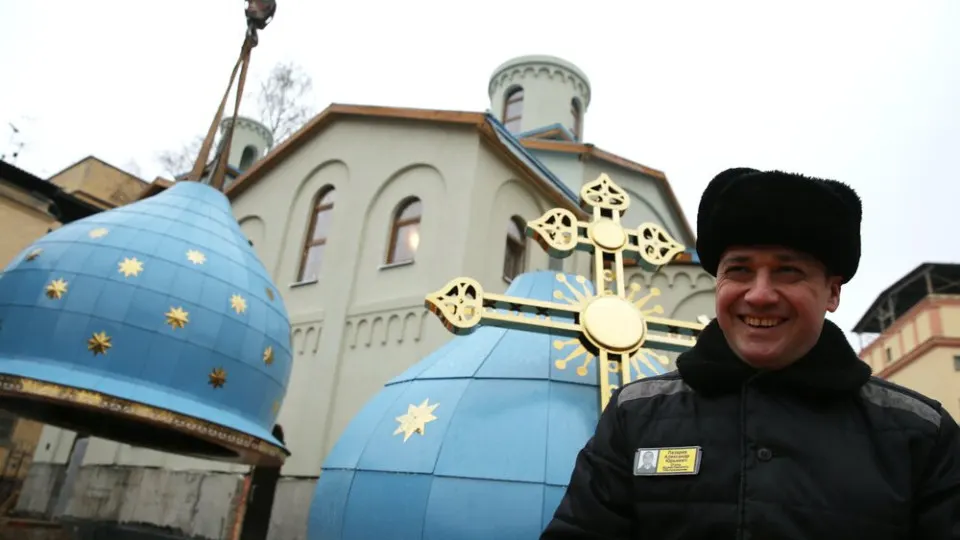 Оценка Аналитического центра при правительстве поставила ФСИН на третье место с 94% по индексу клиентоцентричности. Правительство увеличило финансирование программы развития уголовно-исполнительной системы до 359,2 млрд рублей, а с сайтов госструктур исчез раздел с 20-летней статистикой уголовных и административных дел.