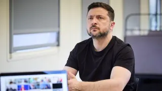 Президент Украины Владимир Зеленский заявил, что ужесточение ограничений в российском сегменте интернета и блокировка мессенджеров могут быть связаны с подготовкой к всеобщей мобилизации и новому наступлению, а также не исключил попытку ограниченной операции против одной из стран Балтии для проверки реакции НАТО.