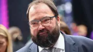 Дочерняя структура «Ростелекома» «РТ Лабс», создавшая портал электронных повесток и Госуслуг, в 2025 году значительно нарастила прибыль, несмотря на умеренный рост выручки, на фоне запуска единого реестра воинского учета и расширения цифровых сервисов для призыва.