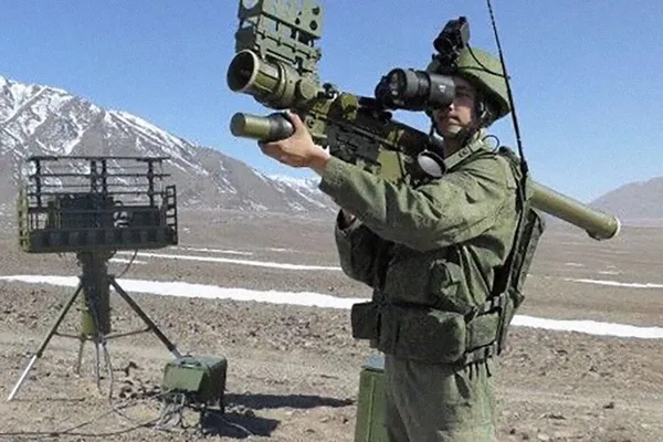 Арагчи встретится с президентом РФ; в центре переговоров — ход диалога с США, прекращение огня и события на Ближнем Востоке. По данным западных разведок, обсуждаются и возможные поставки беспилотников.