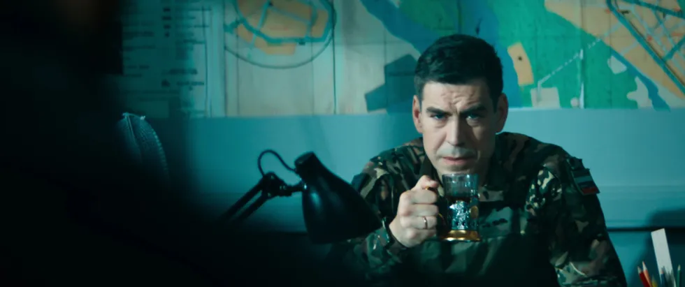 С 2022 года в России появилось множество фильмов о войне на Украине. Большинство картин наполнены пропагандистскими штампами и снимаются через неохоту и формальные технологии — они плохо собирают деньги, но при этом порождают новую про‑военную оппозицию и отражают растущее недовольство в среде сторонников войны.