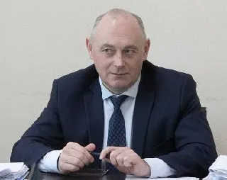 Губернатор направил в областной парламент кандидатуру замгубернатора по строительству Алексея Кондратьева; с 1 июня администрация области будет преобразована в правительство региона.