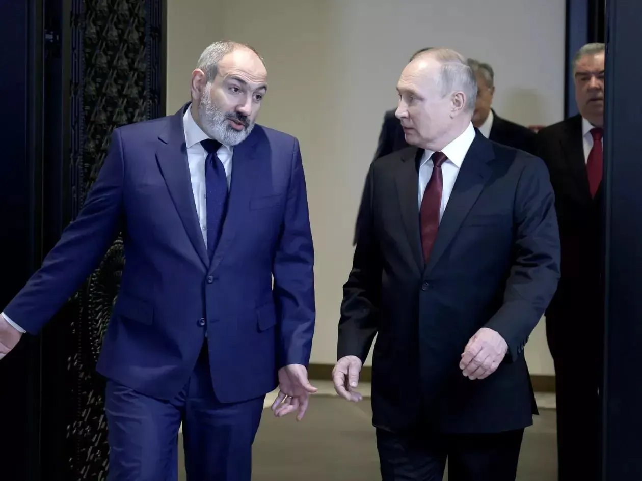 Премьер-министр Никол Пашинян заявил, что Ереван не присоединится к антироссийским санкциям ЕС, но и не будет предпринимать шагов, которые могли бы привести к самому попаданию под санкции.