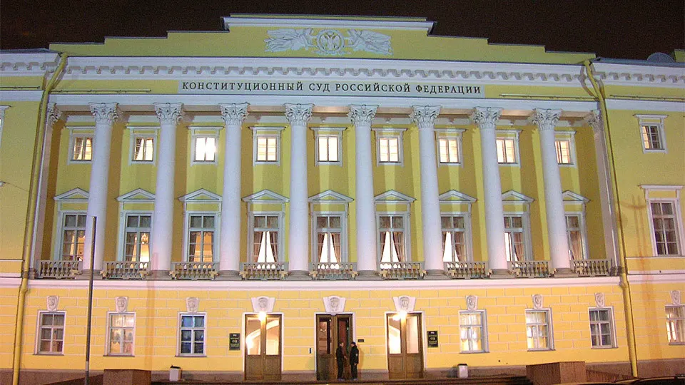 Председатель Конституционного суда заявил, что иски по фактам коррупции не должны подпадать под обычные сроки давности. Эта позиция используется при массовой деприватизации и национализации крупных активов.