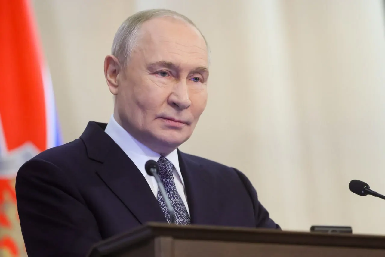 Президент России по приглашению Касым-Жомарта Токаева с 27 по 29 мая посетит Казахстан; в ходе переговоров стороны обсудят укрепление стратегического партнёрства и союзнических отношений.