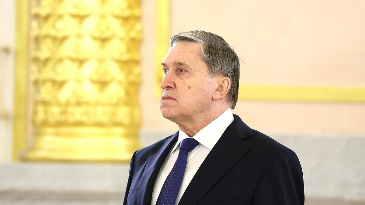 Помощник главы государства заявил, что конфликт продолжится до тех пор, пока украинские войска не покинут Донбасс. Он также отметил активность телефонных контактов с США, а президент сказал, что готов встретиться с лидером Украины только после согласования долгосрочного мирного договора.