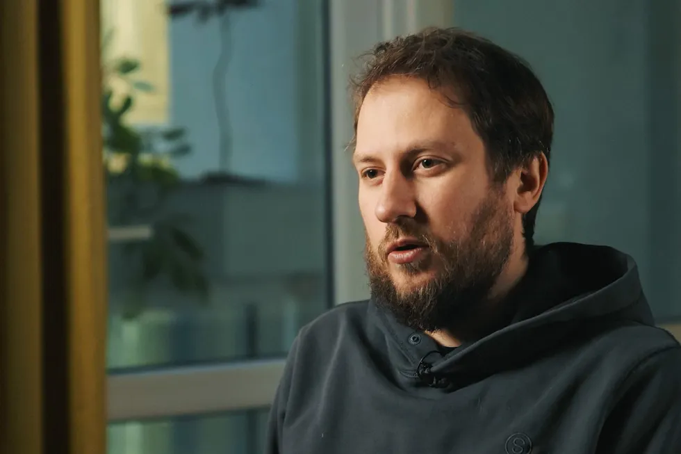 Проект включён в перечень «экстремистских» организаций. Команда готова продолжать работу, действует по плану реагирования и просит сторонников воздержаться от переводов внутри России.