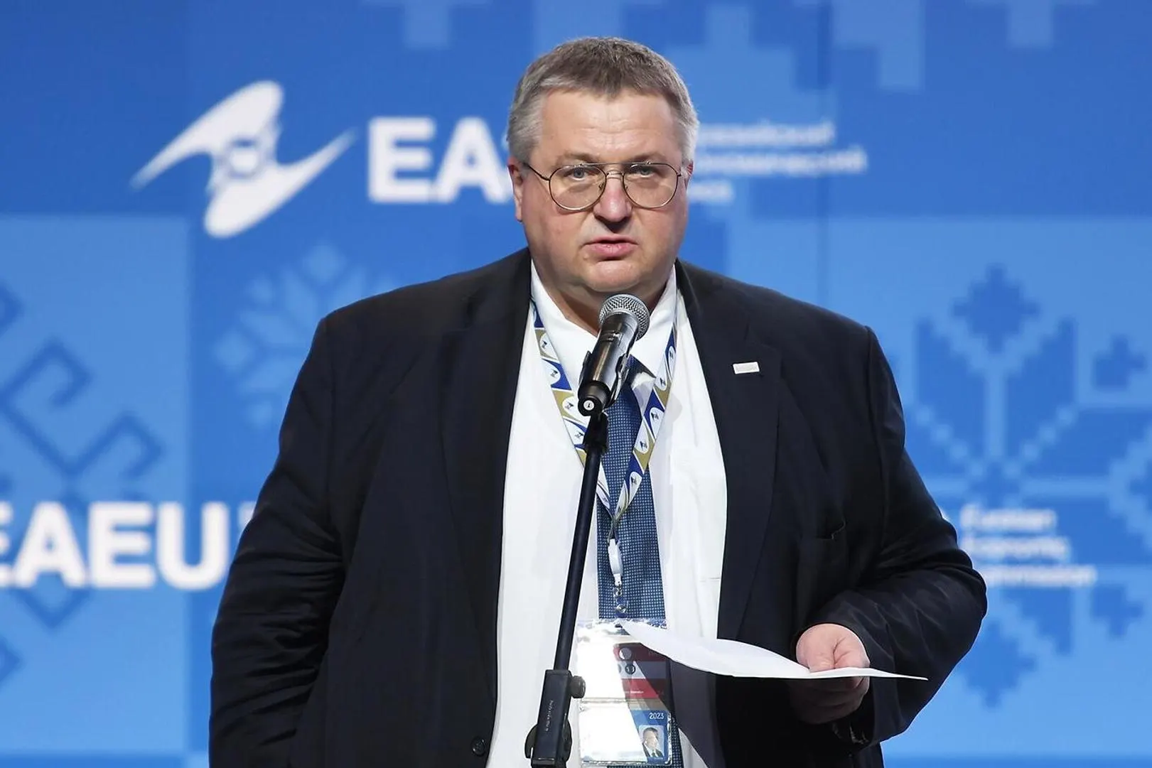 Россия и партнёры по Евразийскому экономическому союзу поручили подготовить к декабрю оценку последствий приостановки членства Армении; дальнейшие меры будут зависеть от итогов парламентских выборов в Ереване.
