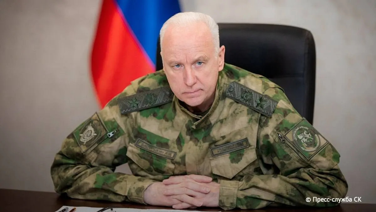 Глава Следственного комитета сообщил, что с начала войны 54 региона подверглись атакам; погибли 1472 человека (45 детей), ранены 6754 человека. Ущерб от ударов оценивают свыше 1 трлн рублей.