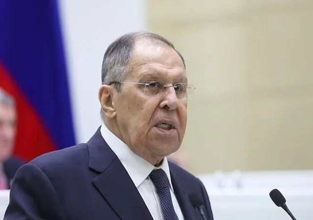 Министр иностранных дел указал на эскалацию после инцидента в Лейпциге, отметив закрытие дипломатических представительств и обострение риторики между Москвой и Берлином.