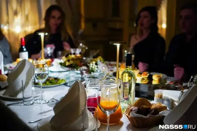 Два омских заведения попали в шорт-лист премии WHERETOEAT по Сибирскому федеральному округу. В списке более 60 заведений из городов региона; итоговая церемония пройдет 20 октября в Красноярске.