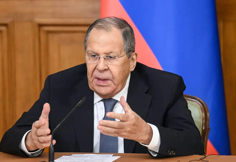 Министр иностранных дел России заявил, что информационные кампании вокруг спецоперации будут усиливаться и продолжаться.